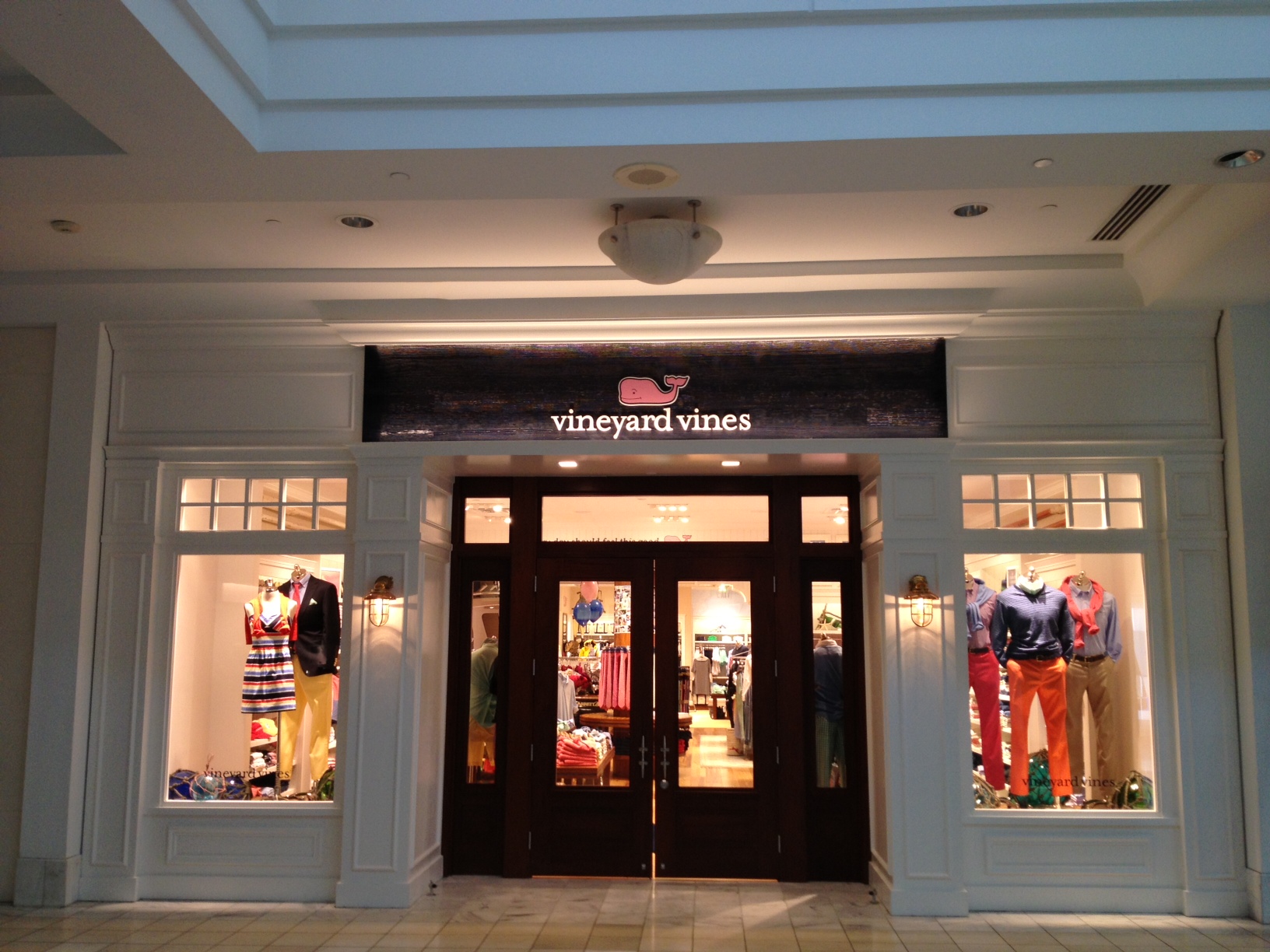 Vineyard Vines