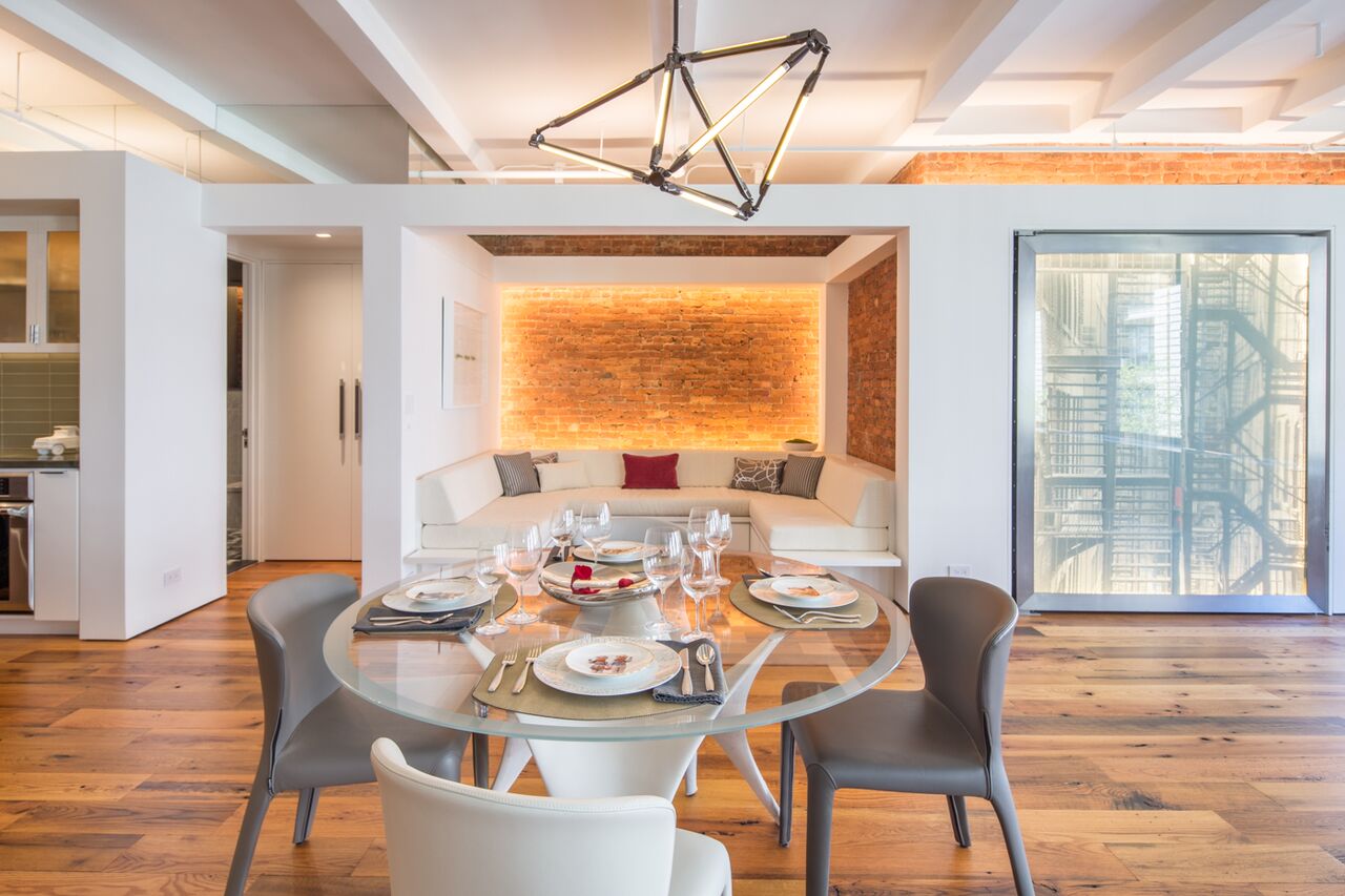 The brick best sale chelsea dining set